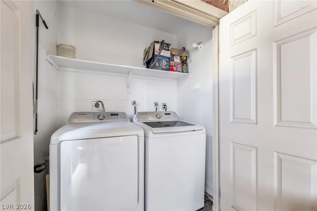 4450 Sandy River, Las Vegas, NV 89103