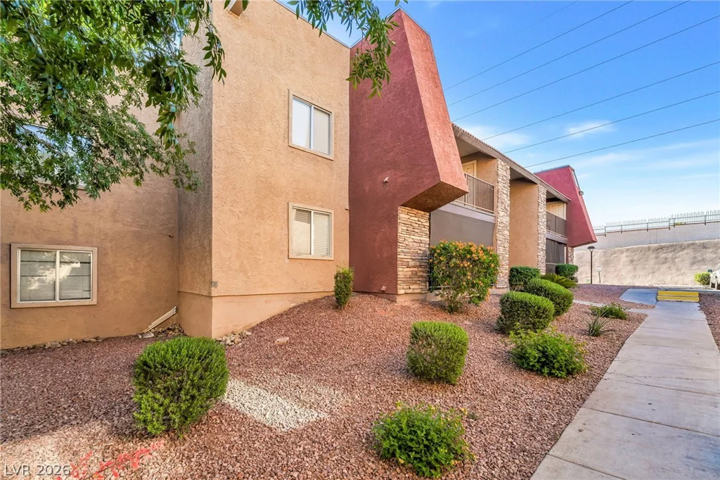 4450 Sandy River, Las Vegas, NV 89103