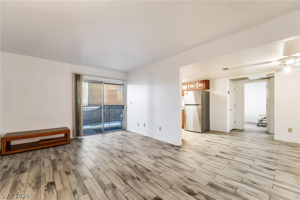 4450 Sandy River, Las Vegas, NV 89103