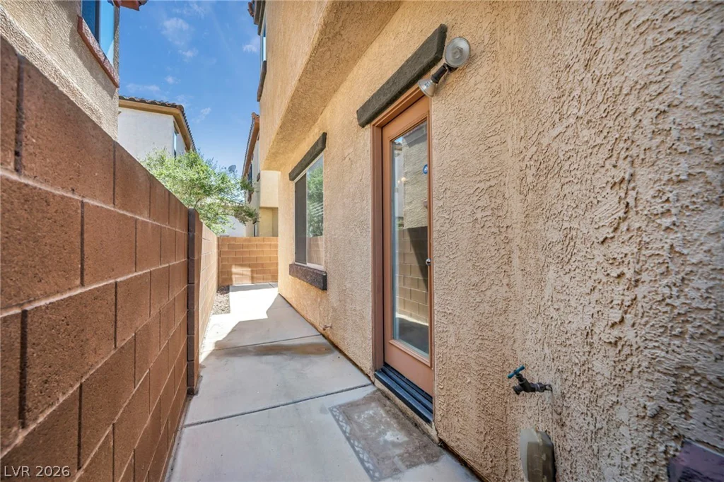 716 Emerald Idol, Henderson, NV 89011