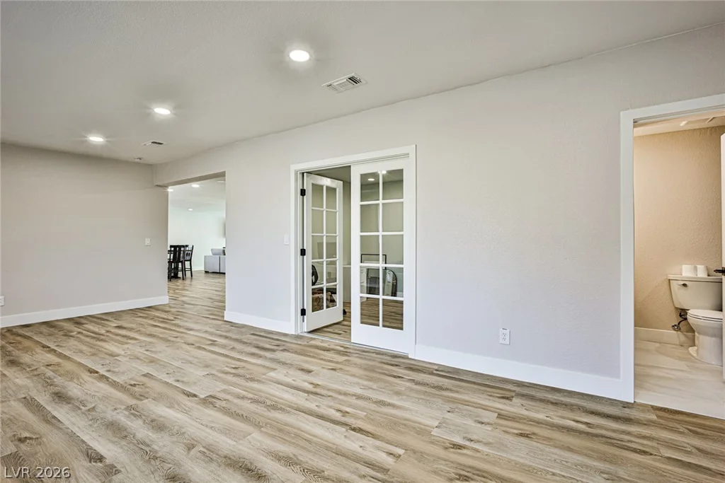 9340 Washburn, Las Vegas, NV 89149