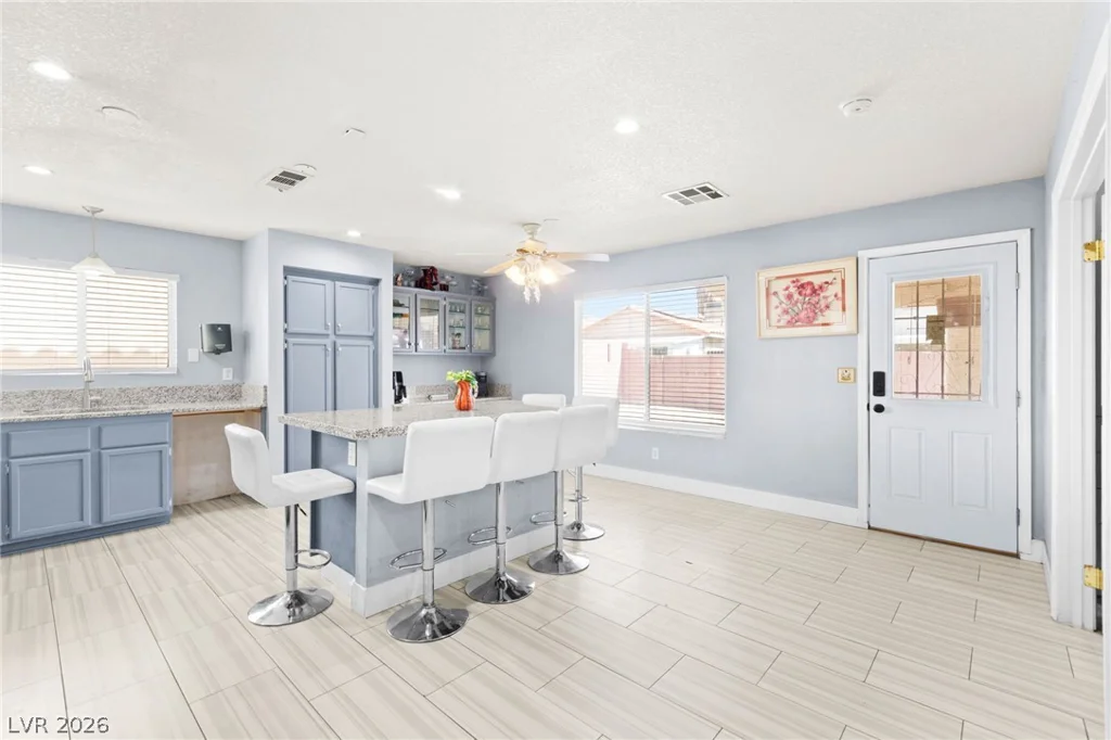 6345 Rose Tree, Las Vegas, NV 89156