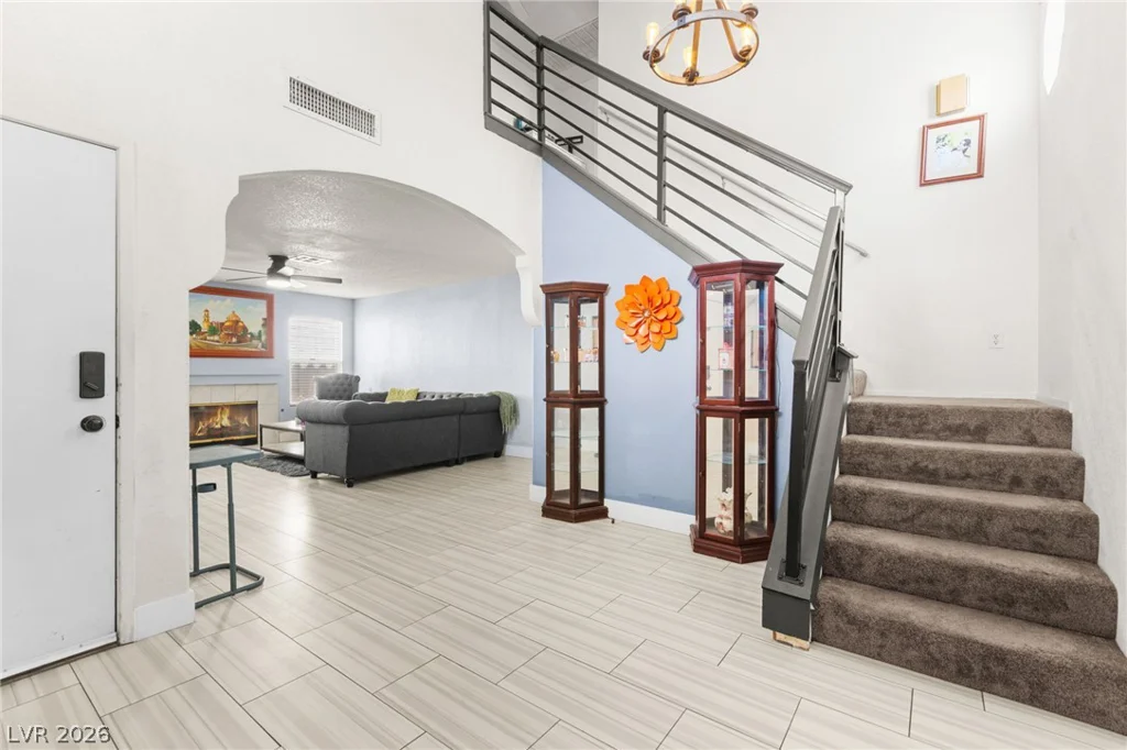 6345 Rose Tree, Las Vegas, NV 89156