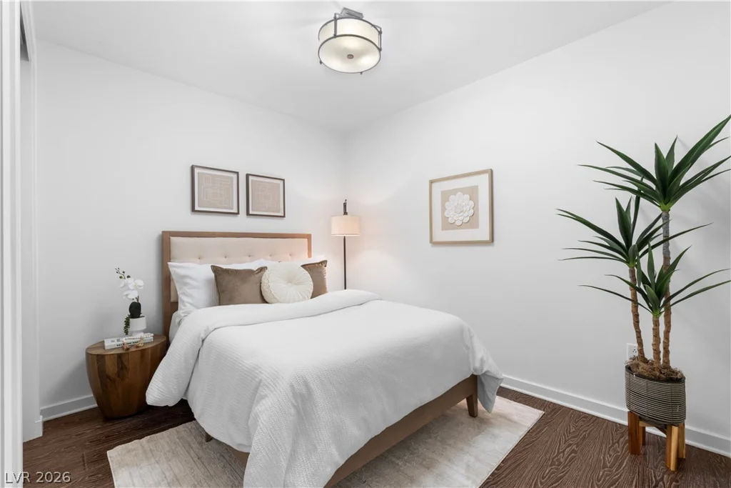 4471 Dean Martin, Las Vegas, NV 89103