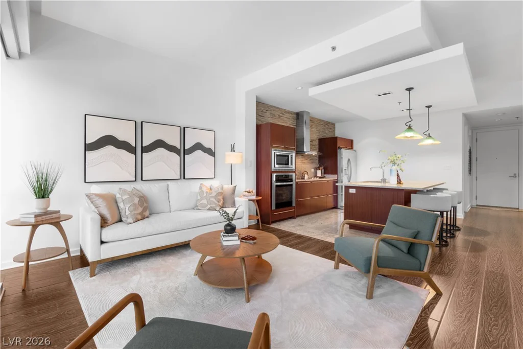 4471 Dean Martin, Las Vegas, NV 89103