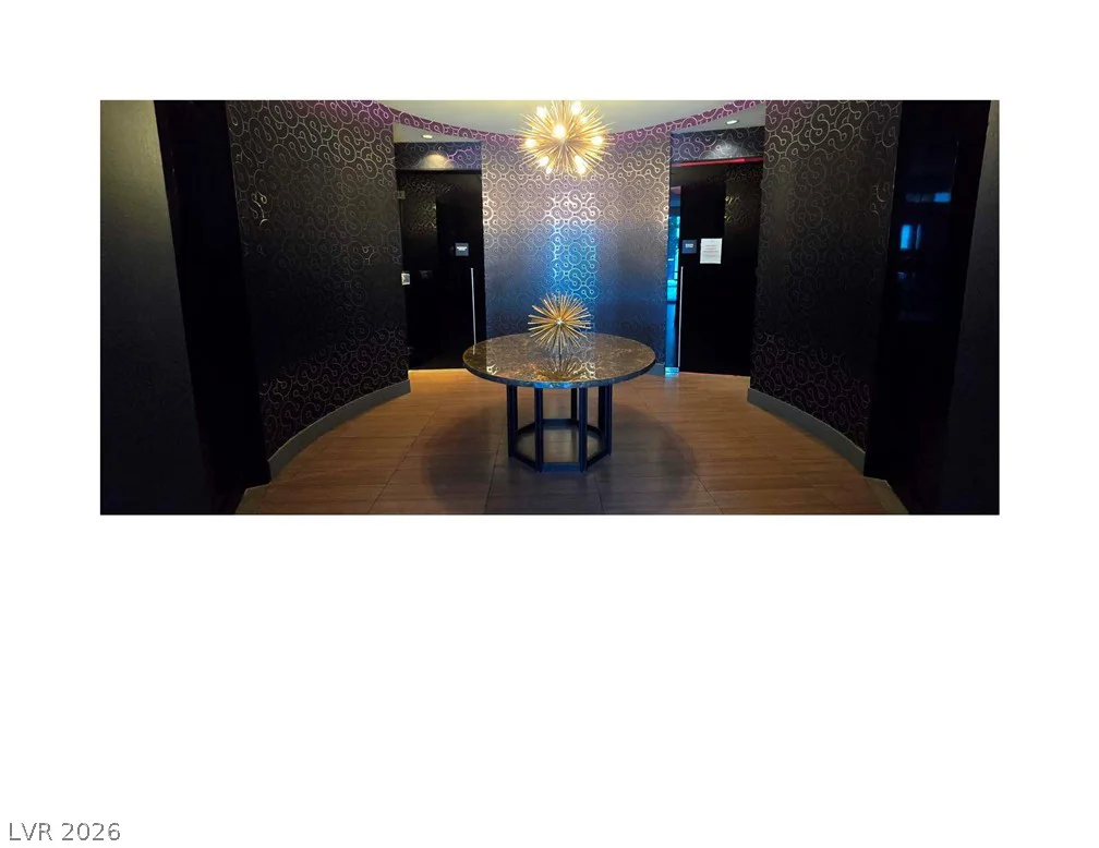 4471 Dean Martin, Las Vegas, NV 89103