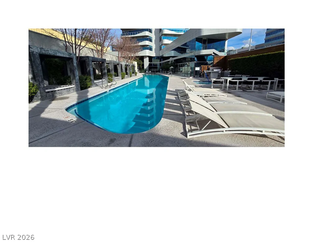 4471 Dean Martin, Las Vegas, NV 89103