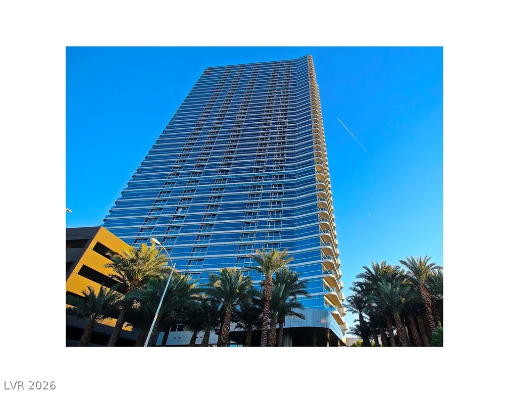 4471 Dean Martin, Las Vegas, NV 89103
