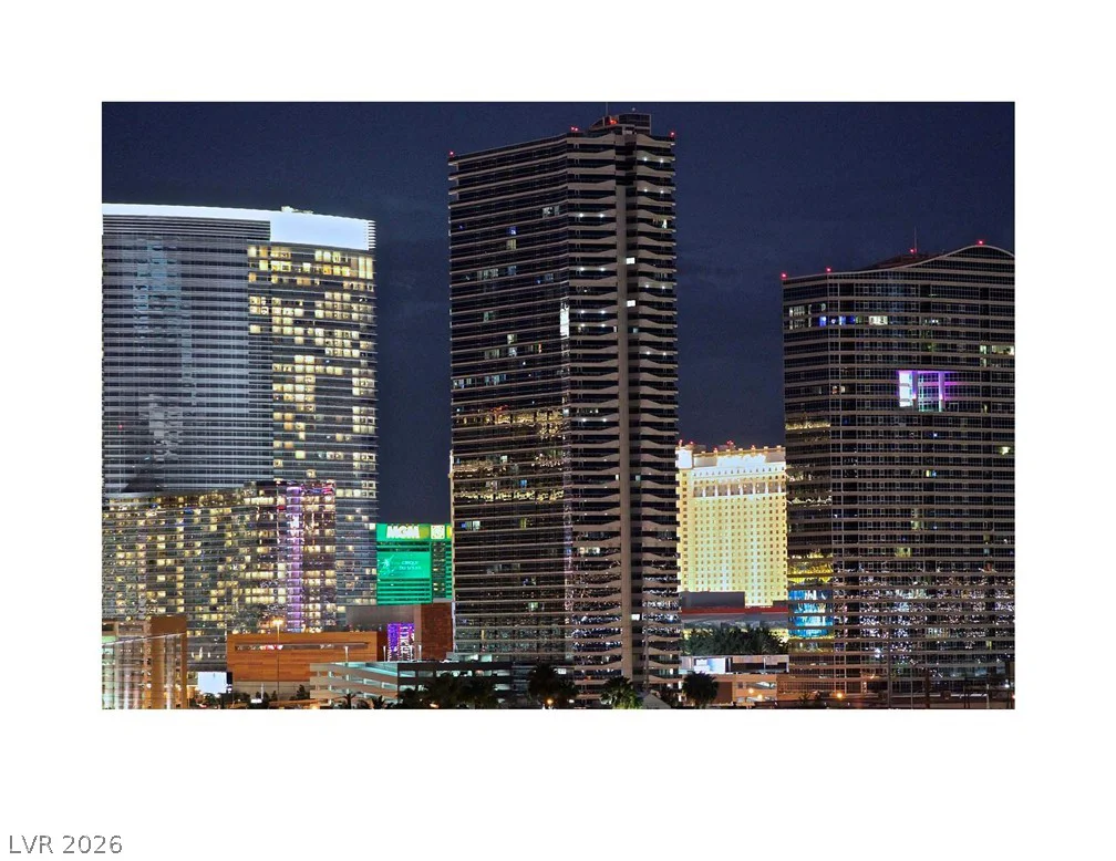 4471 Dean Martin, Las Vegas, NV 89103