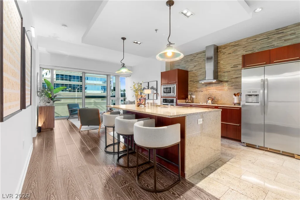 4471 Dean Martin, Las Vegas, NV 89103