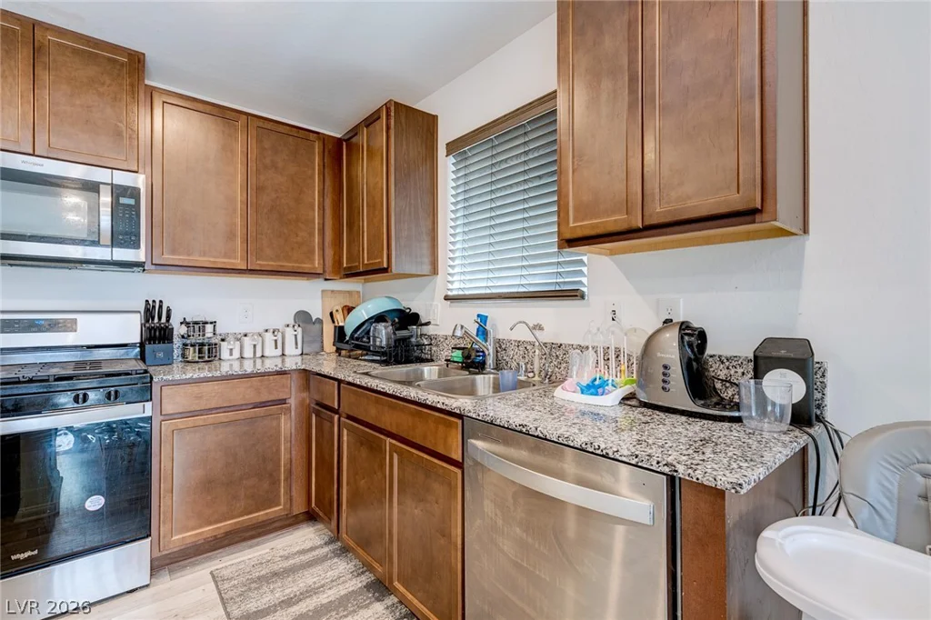 6937 Sol Brillante, North Las Vegas, NV 89086