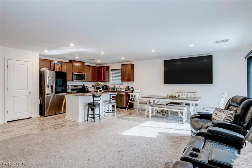 6937 Sol Brillante, North Las Vegas, NV 89086