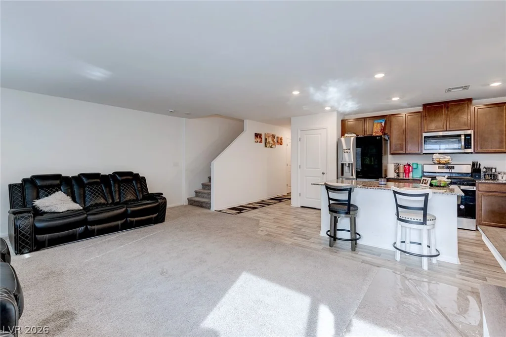 6937 Sol Brillante, North Las Vegas, NV 89086