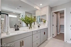 7983 Texas Hills, Las Vegas, NV 89113
