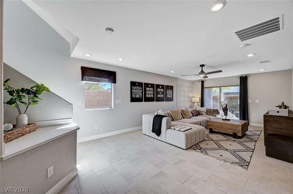 7983 Texas Hills, Las Vegas, NV 89113