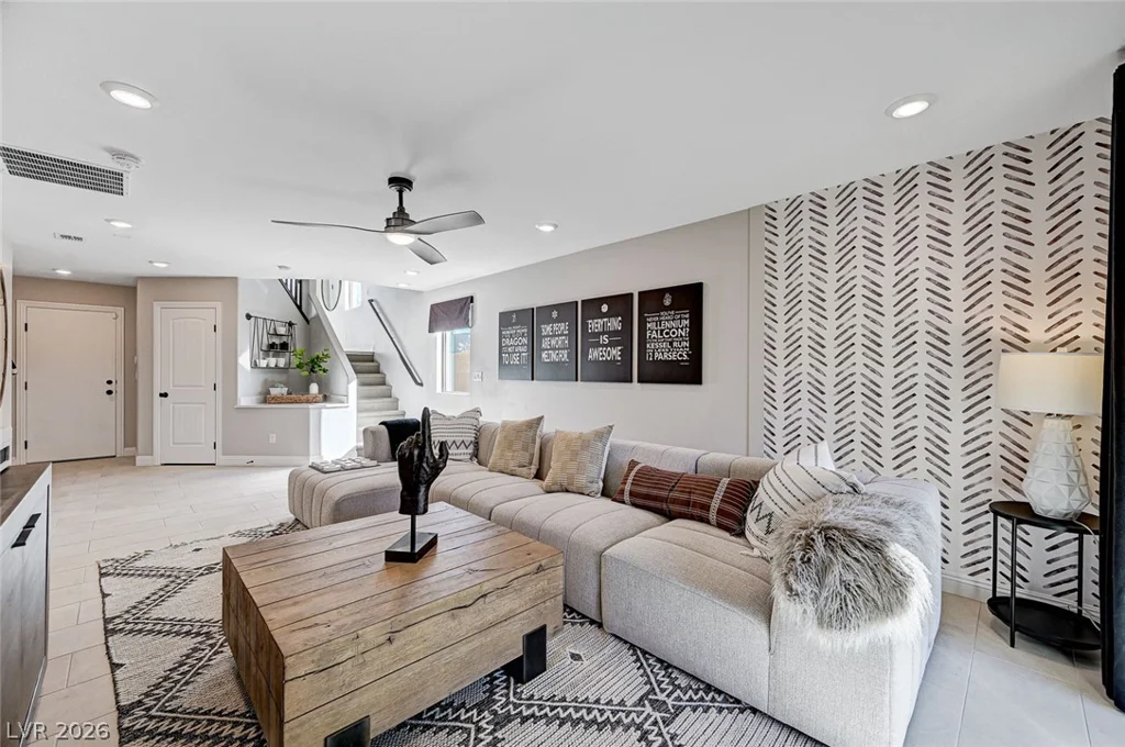 7983 Texas Hills, Las Vegas, NV 89113