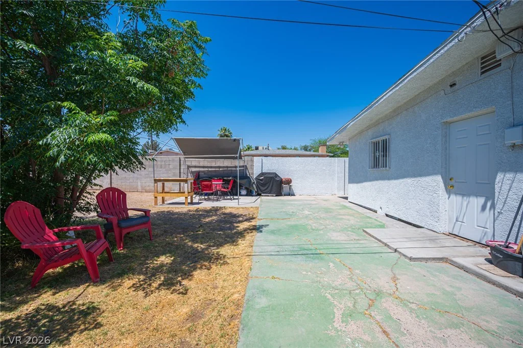 1900 Mesquite, Las Vegas, NV 89101