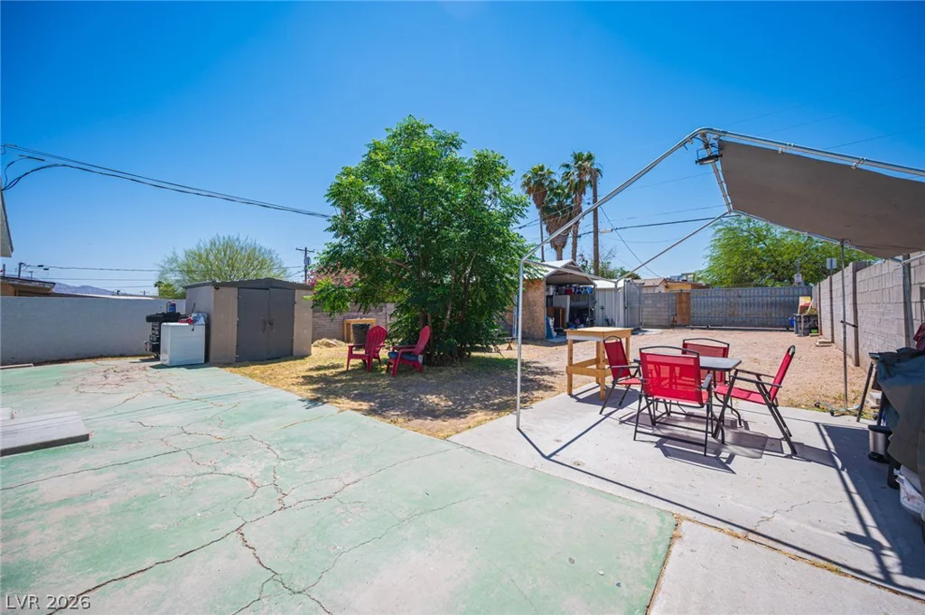 1900 Mesquite, Las Vegas, NV 89101