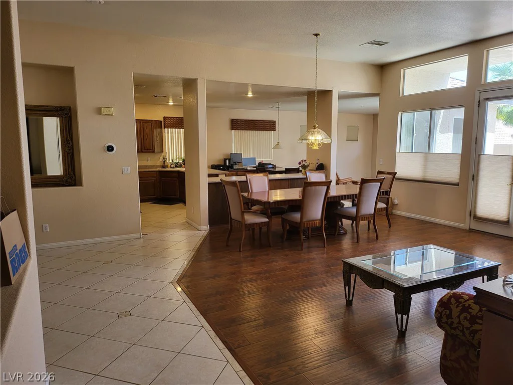 10701 Morning Harbor, Las Vegas, NV 89129
