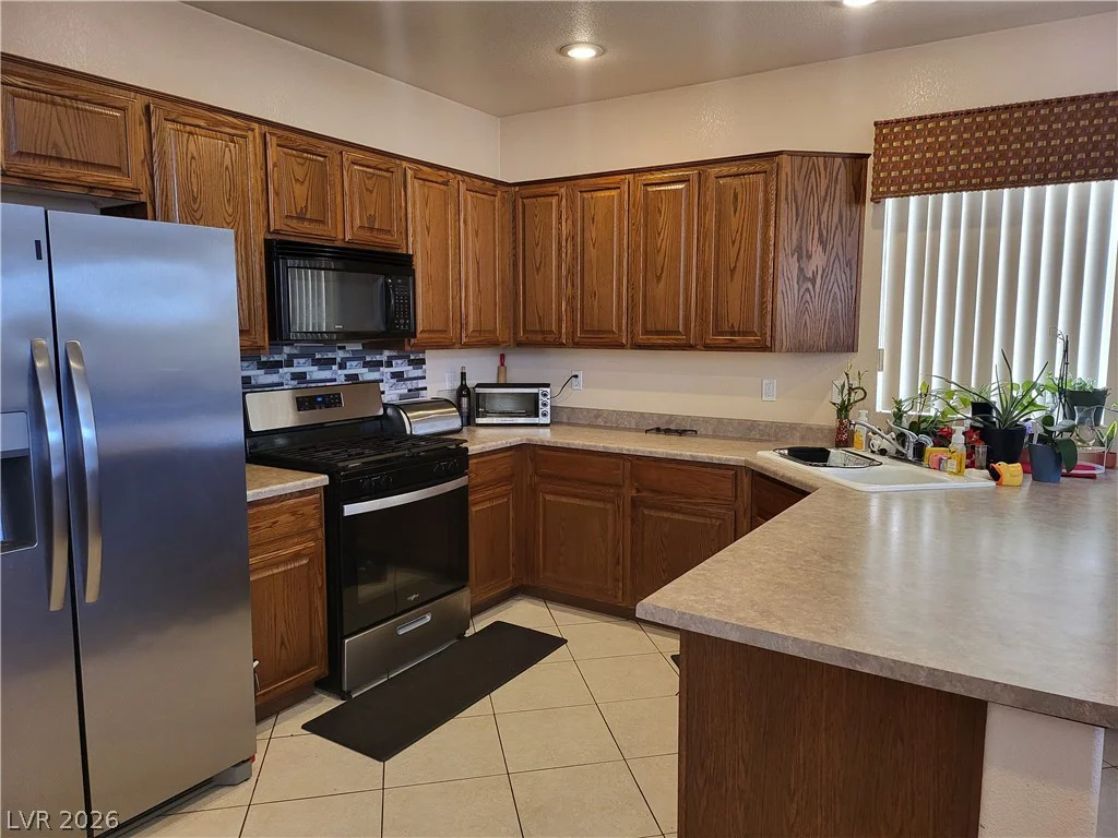 10701 Morning Harbor, Las Vegas, NV 89129