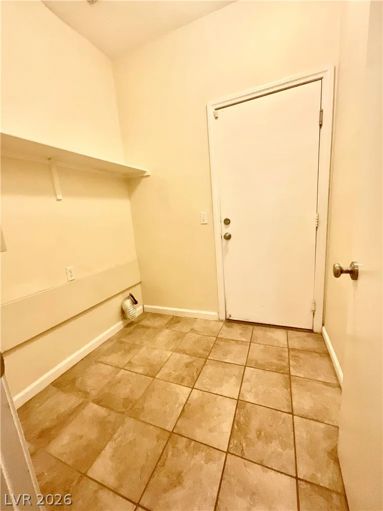 4604 Possum Berry, North Las Vegas, NV 89081