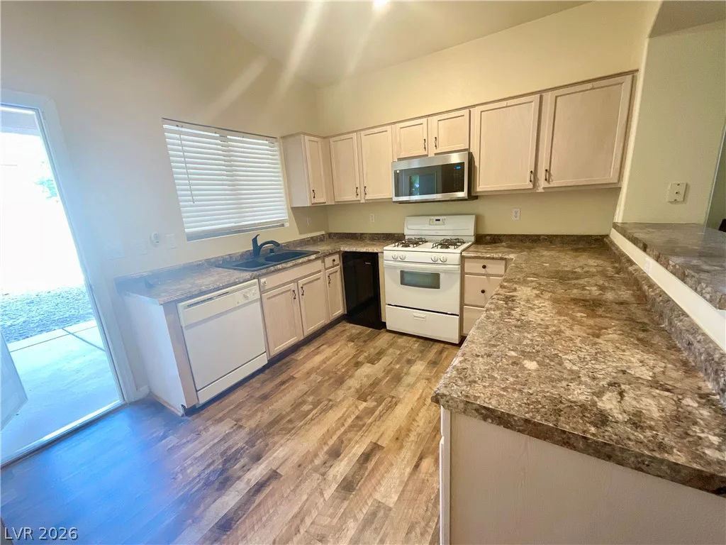 4604 Possum Berry, North Las Vegas, NV 89081