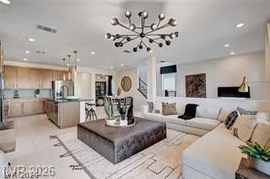 7977 Texas Hills, Las Vegas, NV 89113