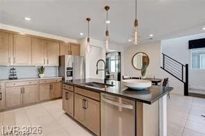 7977 Texas Hills, Las Vegas, NV 89113