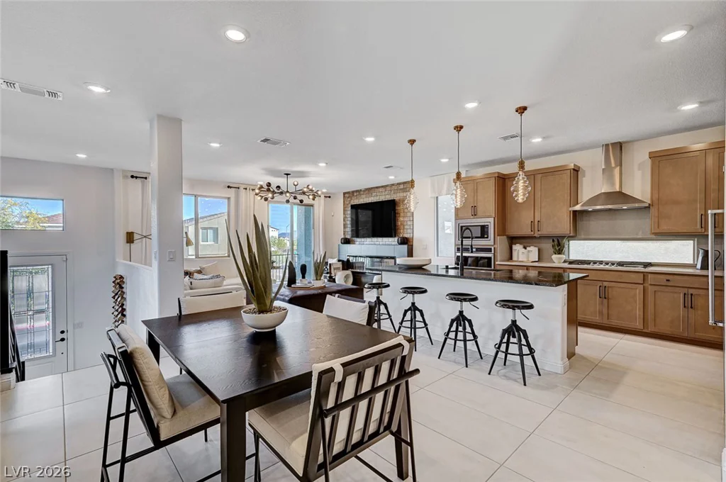 7977 Texas Hills, Las Vegas, NV 89113