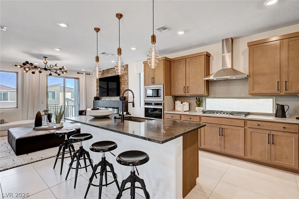 7977 Texas Hills, Las Vegas, NV 89113