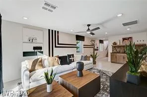 7977 Texas Hills, Las Vegas, NV 89113