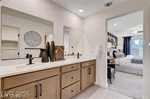 7977 Texas Hills, Las Vegas, NV 89113