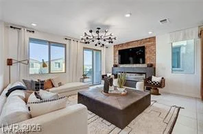 7977 Texas Hills, Las Vegas, NV 89113