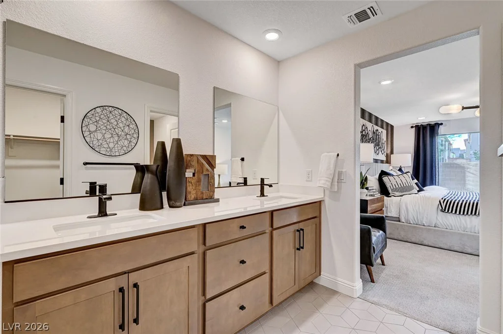 7977 Texas Hills, Las Vegas, NV 89113