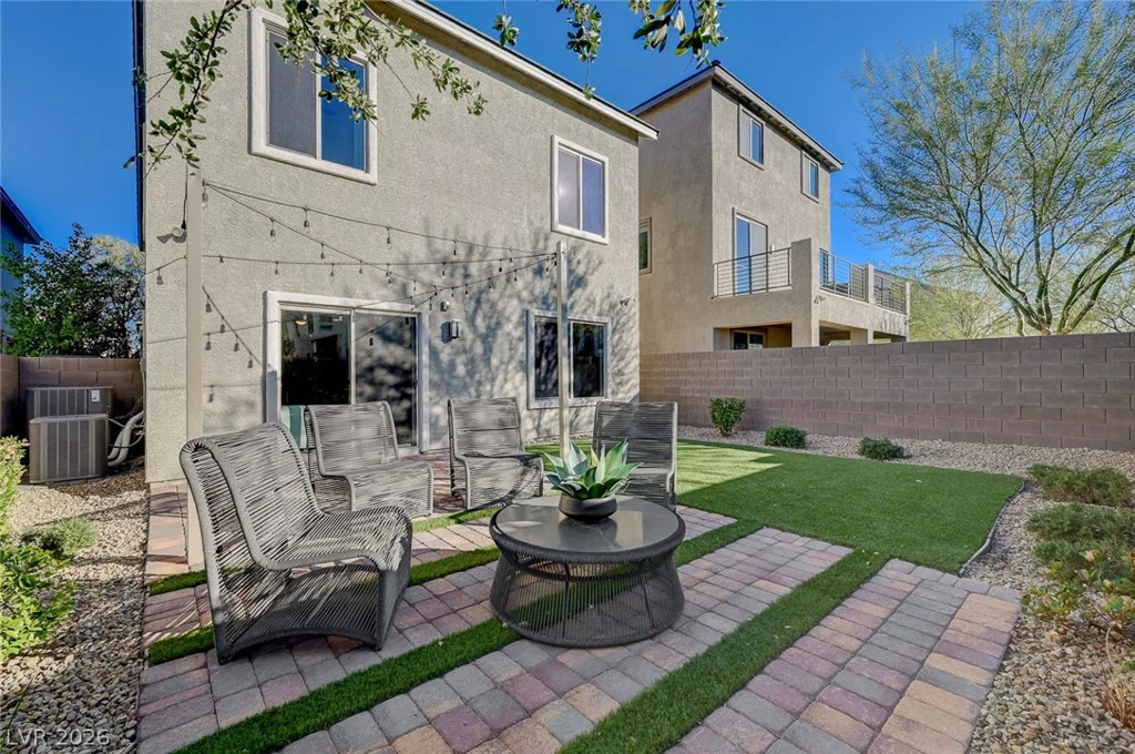 7977 Texas Hills, Las Vegas, NV 89113