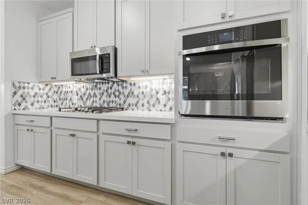 2555 Hampton, Henderson, NV 89052