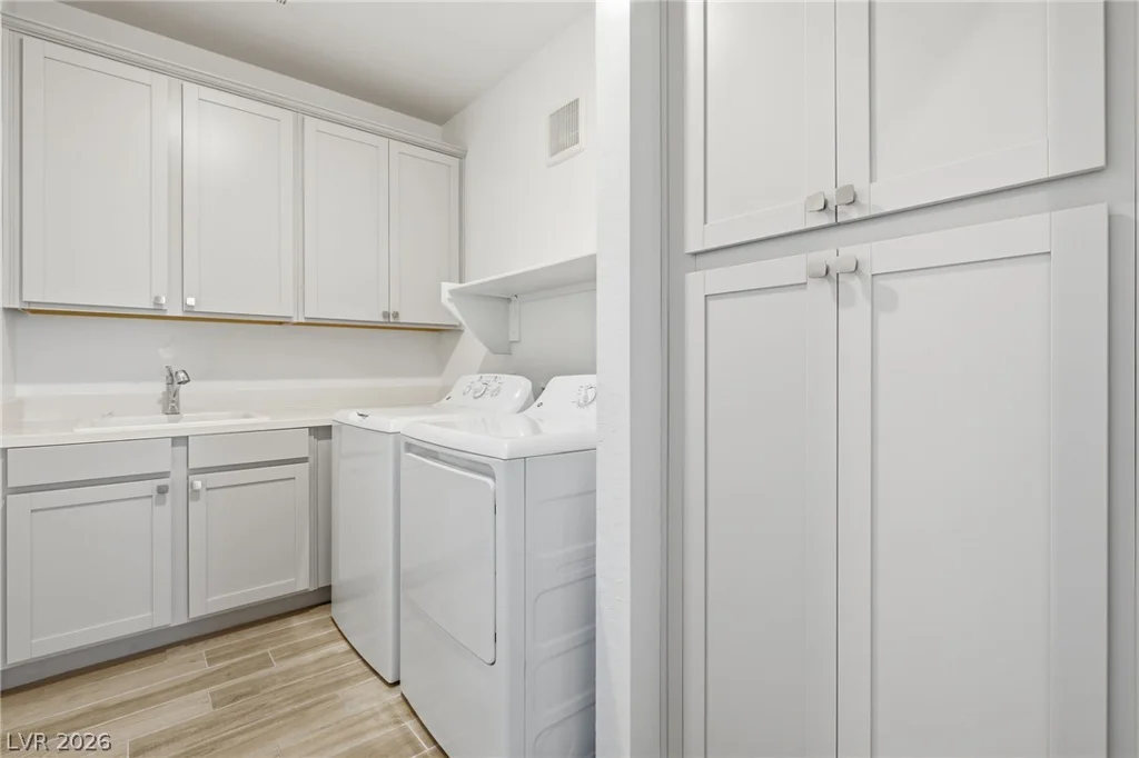 2555 Hampton, Henderson, NV 89052