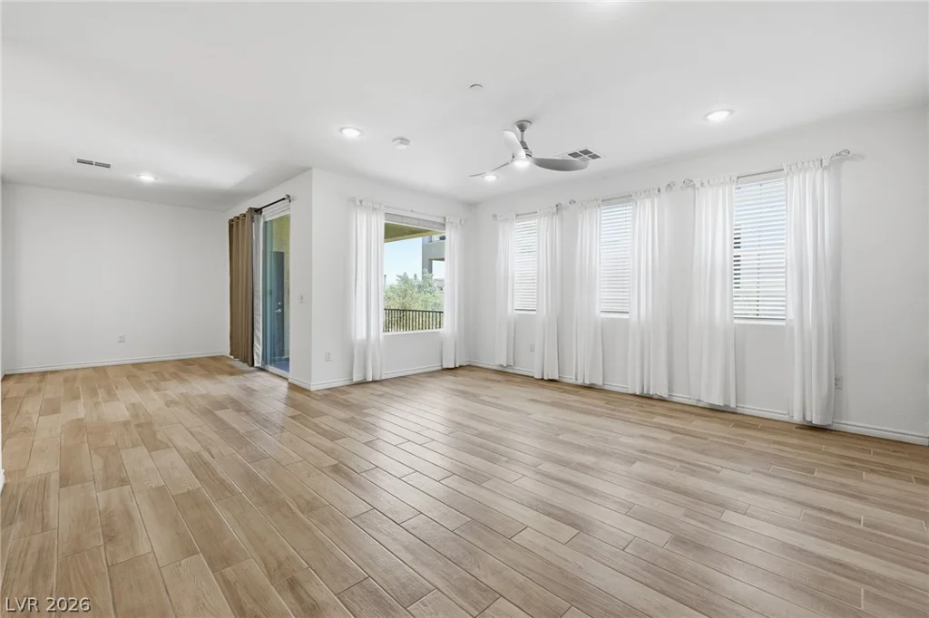2555 Hampton, Henderson, NV 89052