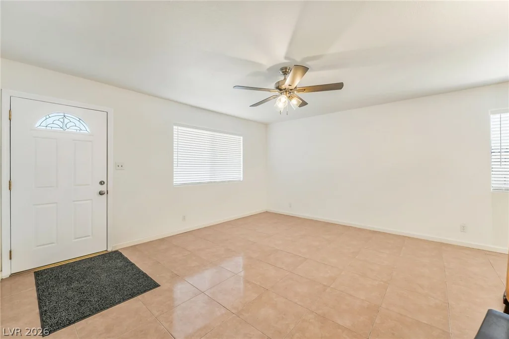 5056 Marin, Las Vegas, NV 89122