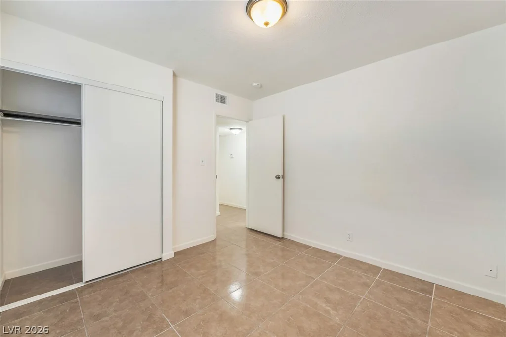 5056 Marin, Las Vegas, NV 89122