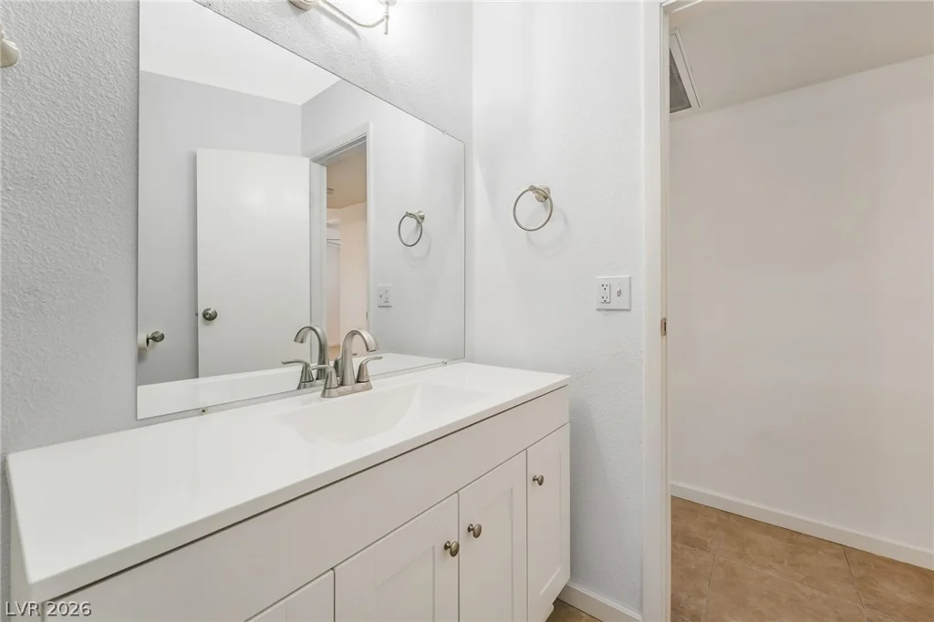 5056 Marin, Las Vegas, NV 89122