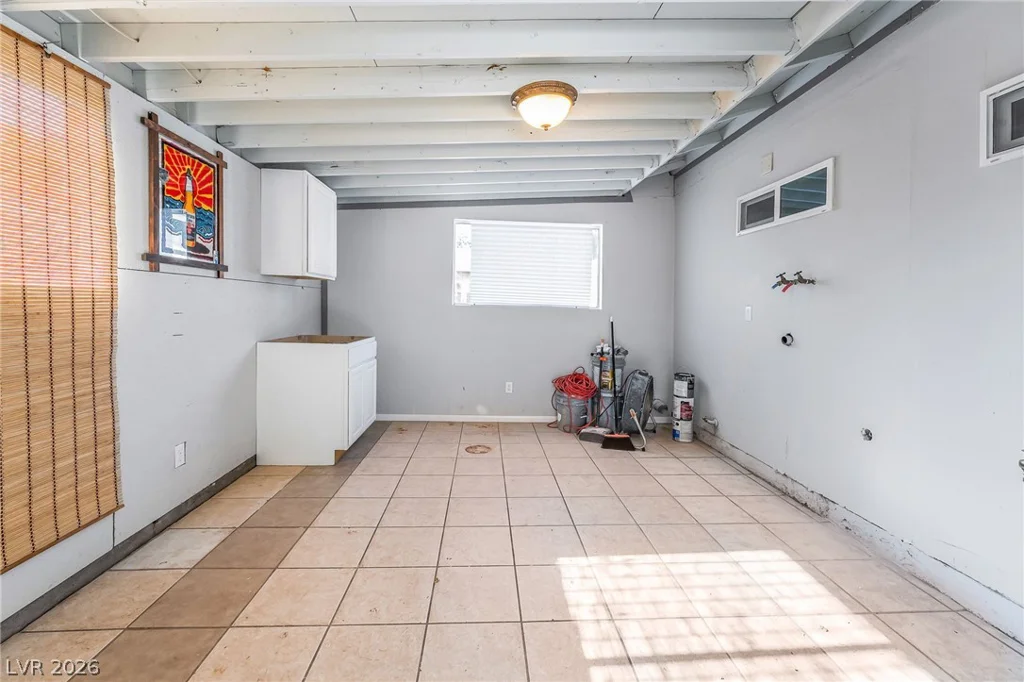 5056 Marin, Las Vegas, NV 89122