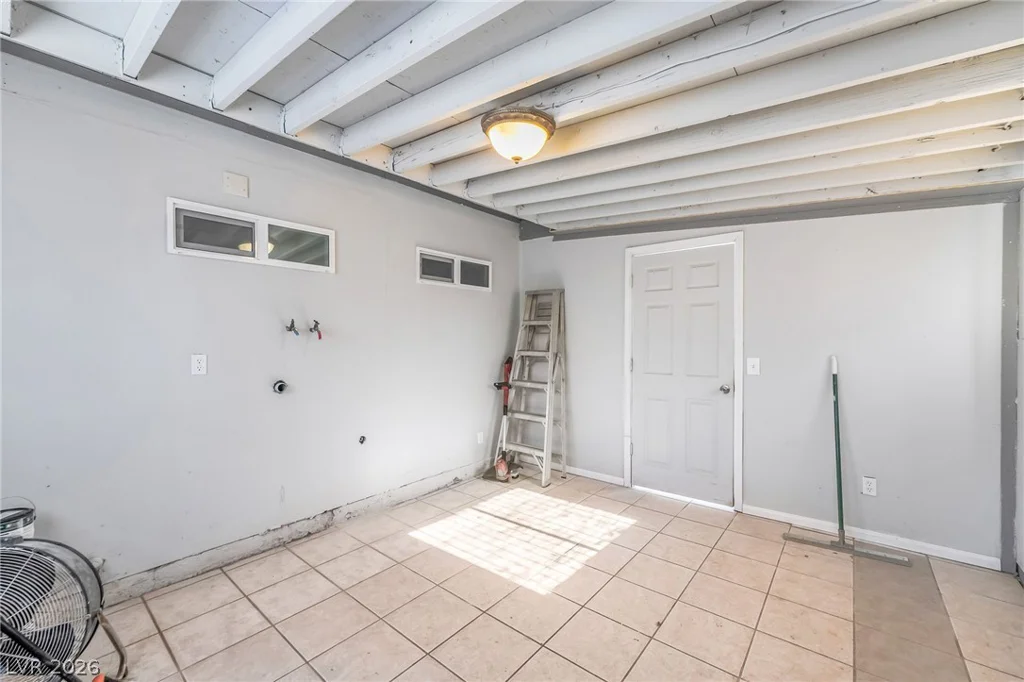 5056 Marin, Las Vegas, NV 89122