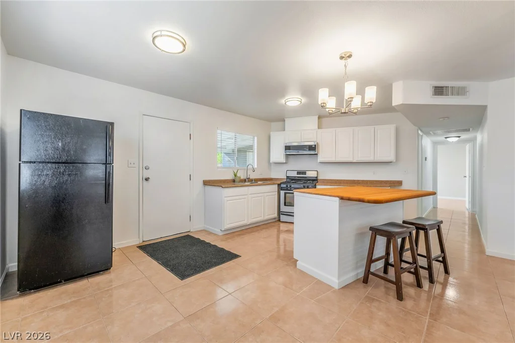 5056 Marin, Las Vegas, NV 89122