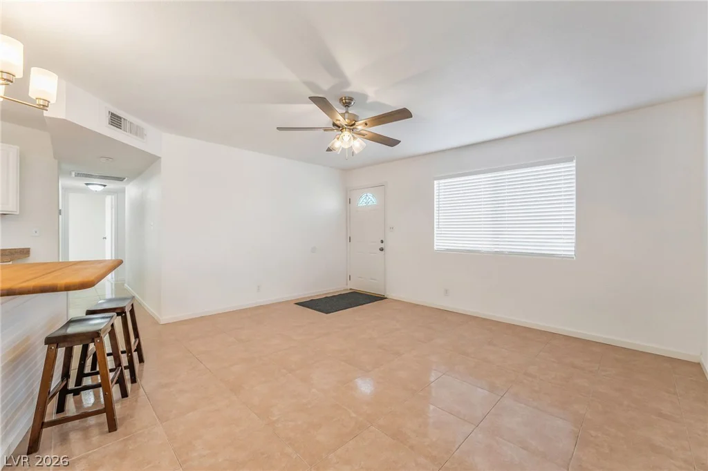 5056 Marin, Las Vegas, NV 89122