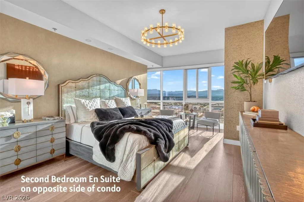 4525 Dean Martin, Las Vegas, NV 89103