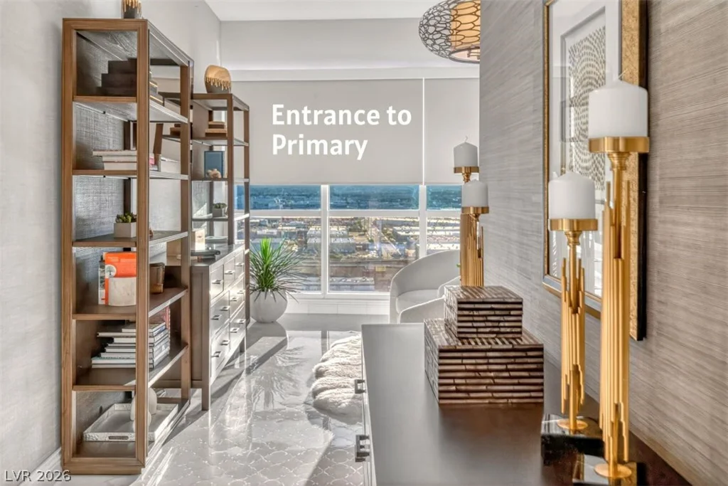 4525 Dean Martin, Las Vegas, NV 89103
