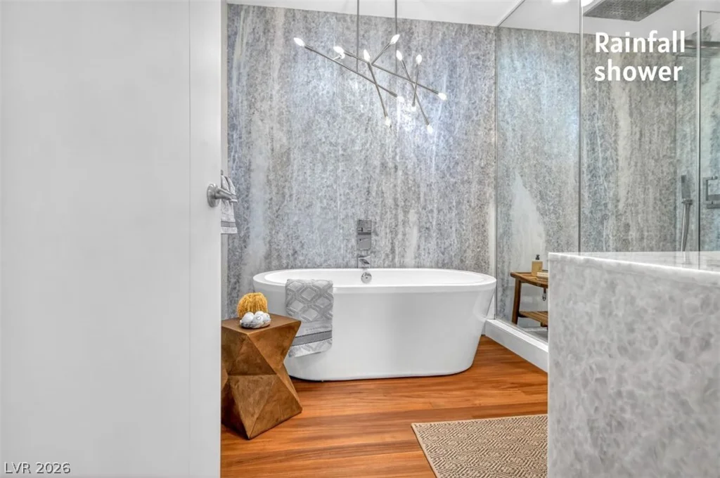 4525 Dean Martin, Las Vegas, NV 89103