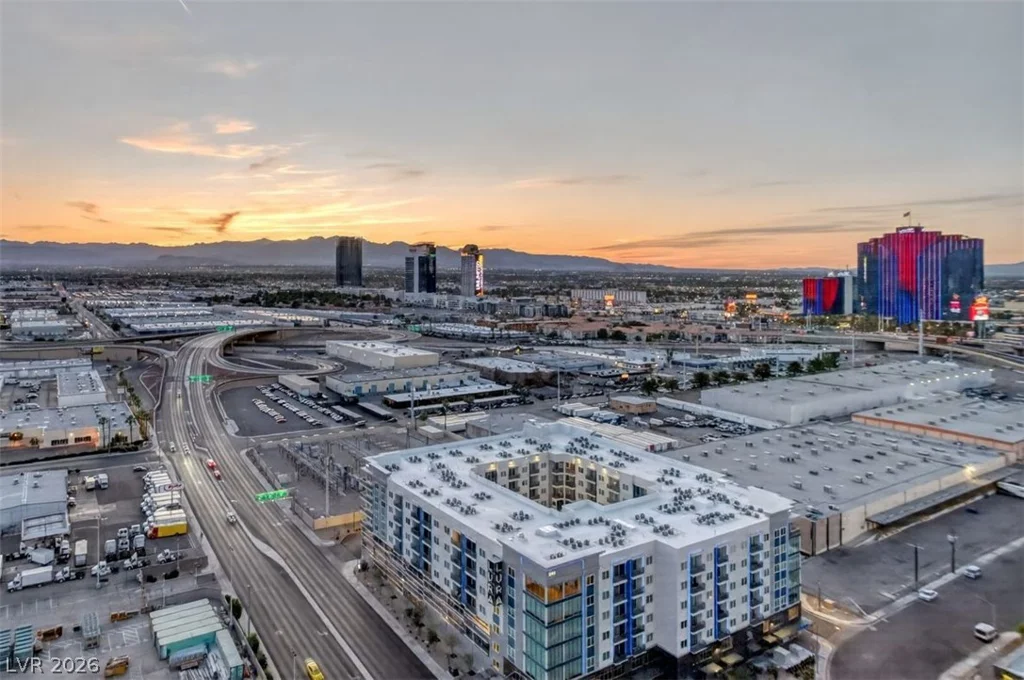 4525 Dean Martin, Las Vegas, NV 89103