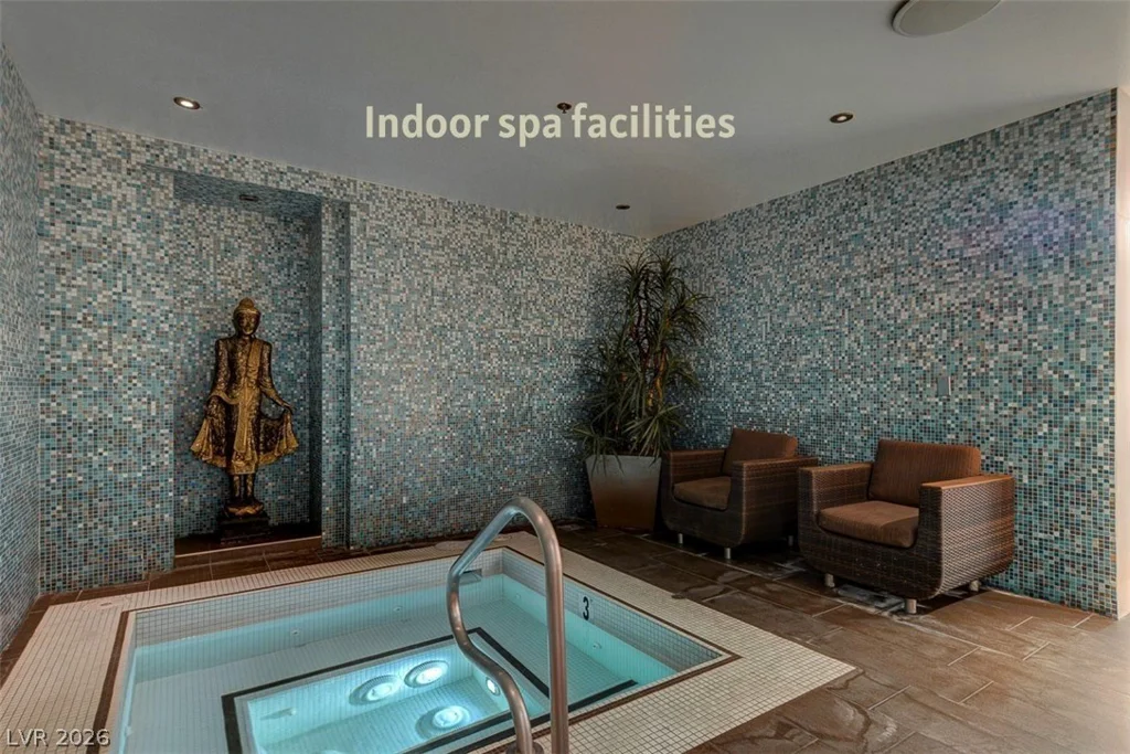 4525 Dean Martin, Las Vegas, NV 89103